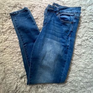 Women’s size 5 fashion nova jeans